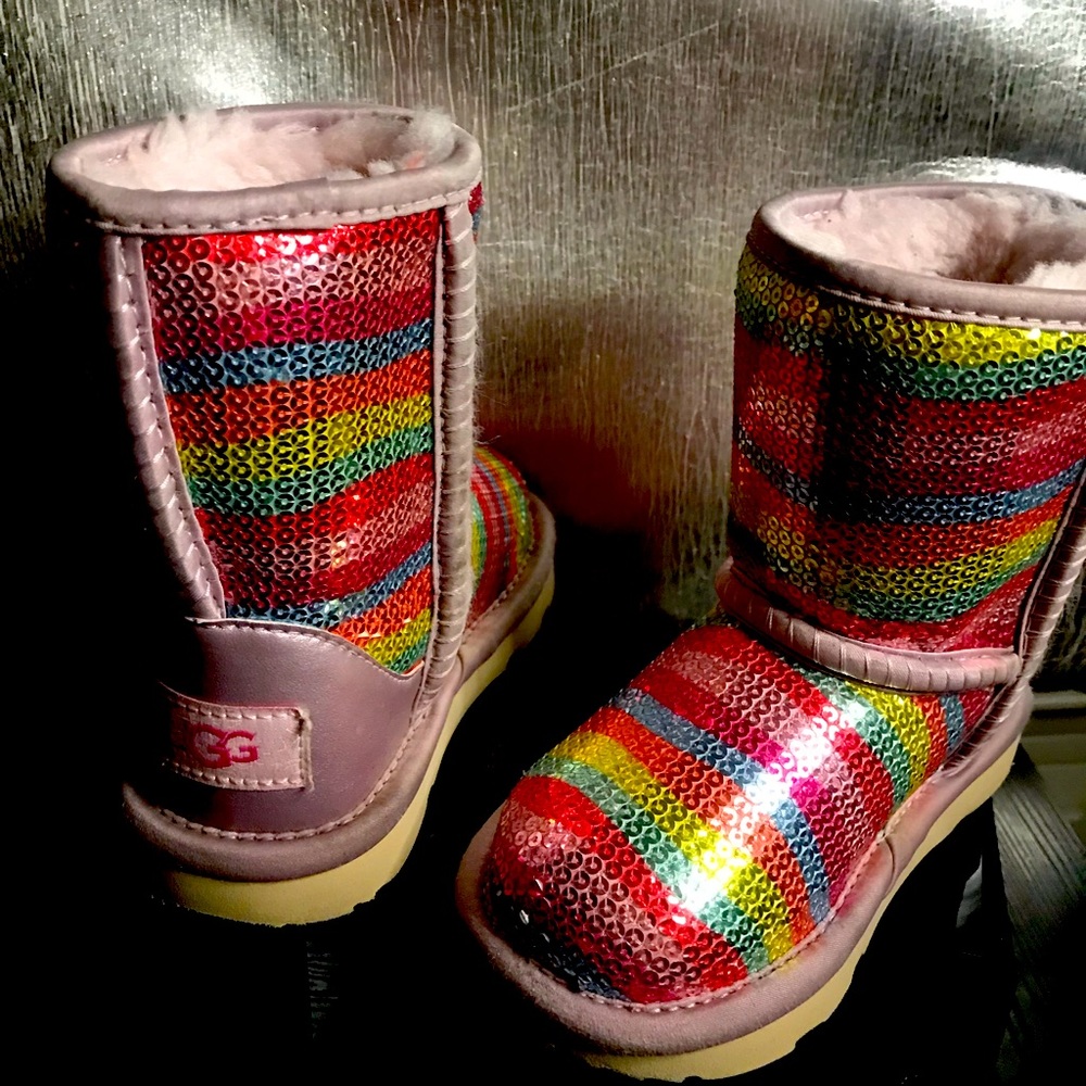 Uggs Toddler Colorful Boots 😍